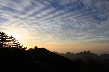 Sunset from Guangming Peak.